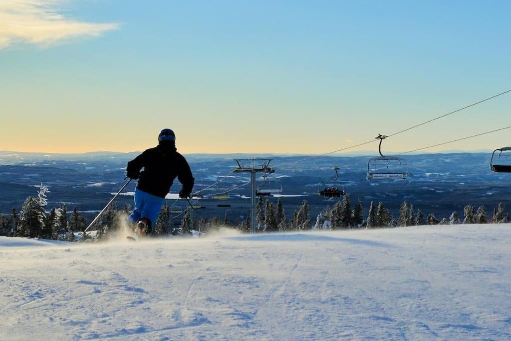 Beautiful Penthouse With Panoramic View At Sjusjoen Apartman Kültér fotó